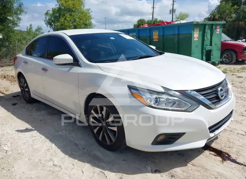 2017 Nissan ALTIMA фото