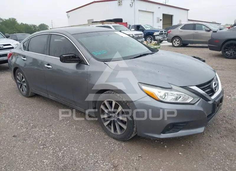 2017 Nissan ALTIMA фото