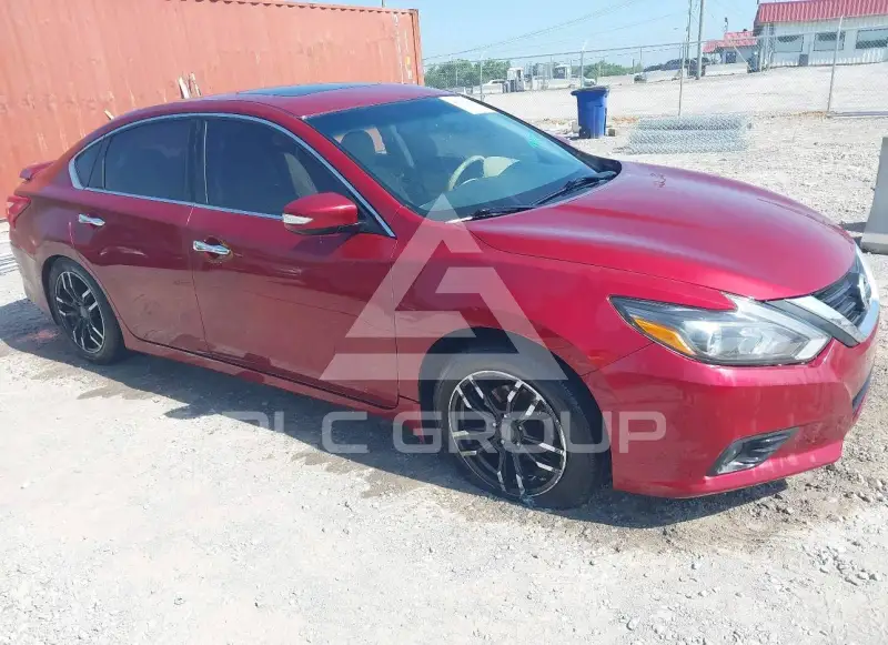 2017 Nissan ALTIMA фото