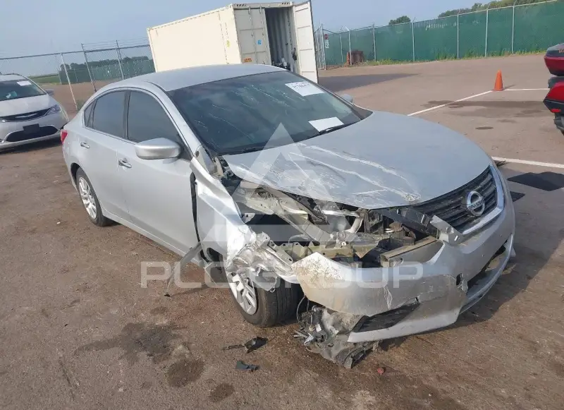 2017 Nissan ALTIMA фото