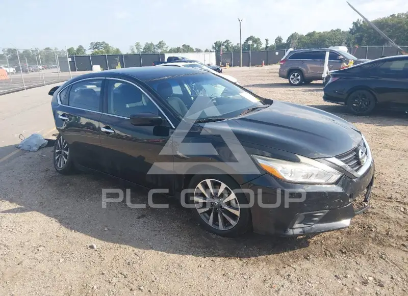 2017 Nissan ALTIMA фото