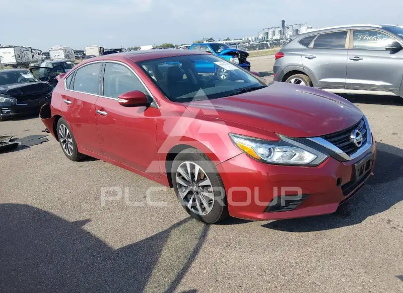 2017 Nissan ALTIMA фото