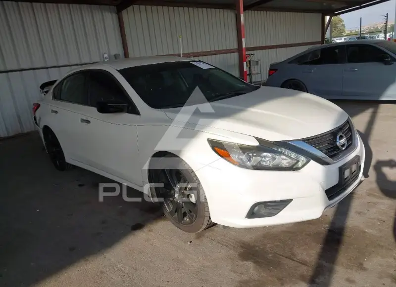 2017 Nissan ALTIMA photo