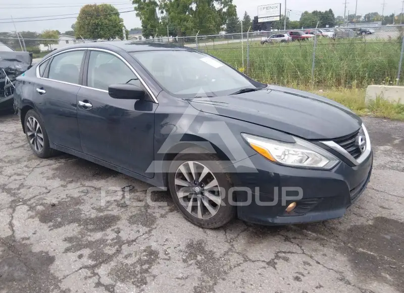 2017 Nissan ALTIMA фото