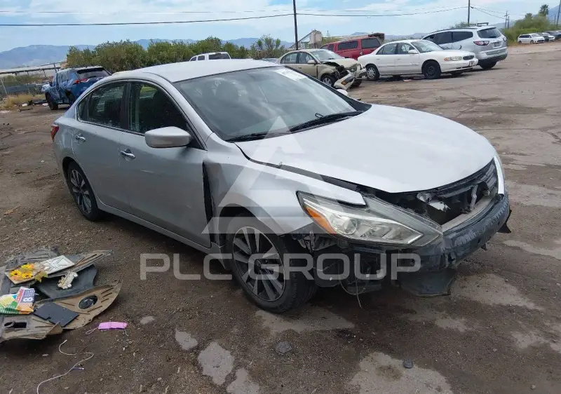 2017 Nissan ALTIMA фото