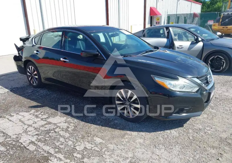2017 Nissan ALTIMA photo