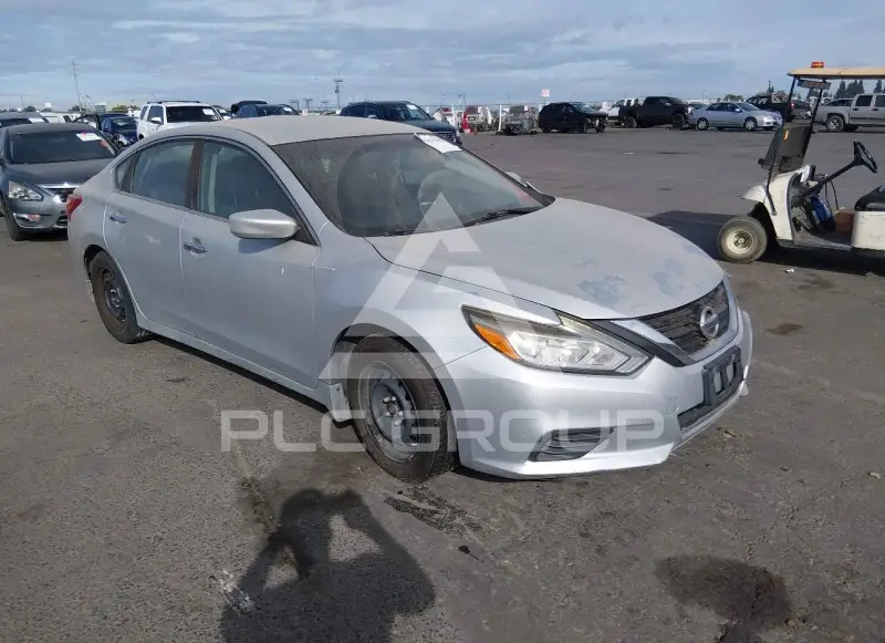 2017 Nissan ALTIMA фото