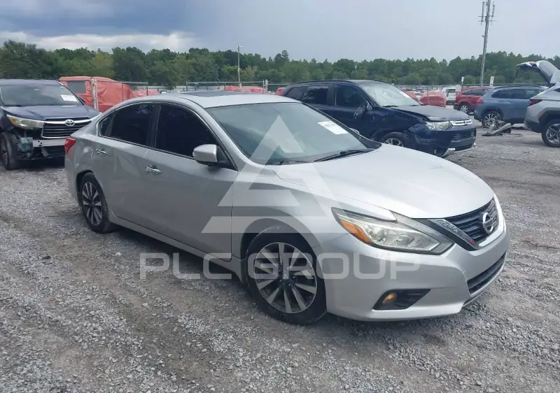 2017 Nissan ALTIMA фото