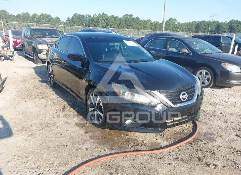 2017 Nissan ALTIMA фото