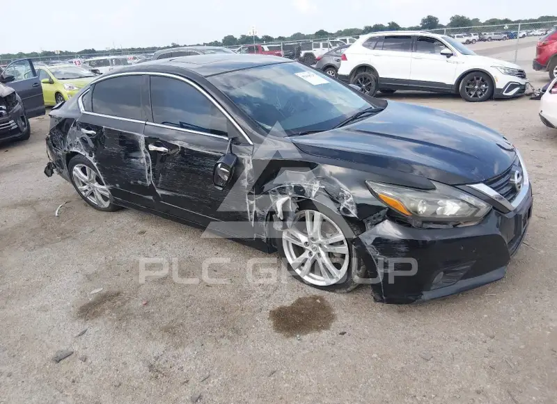 2017 Nissan ALTIMA фото