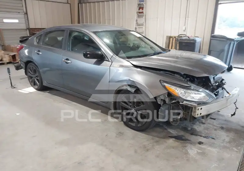 2017 Nissan ALTIMA photo
