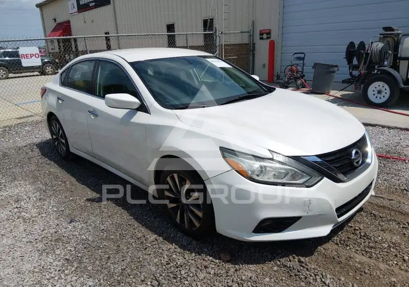 2017 Nissan ALTIMA фото