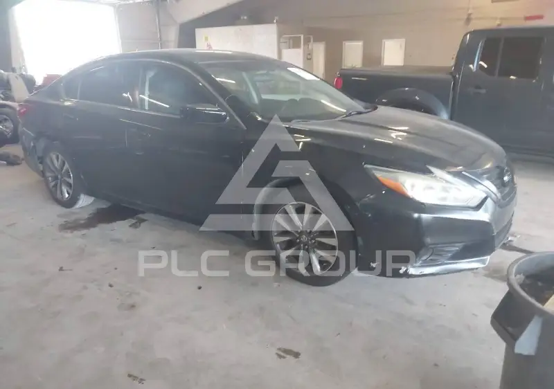 2017 Nissan ALTIMA photo