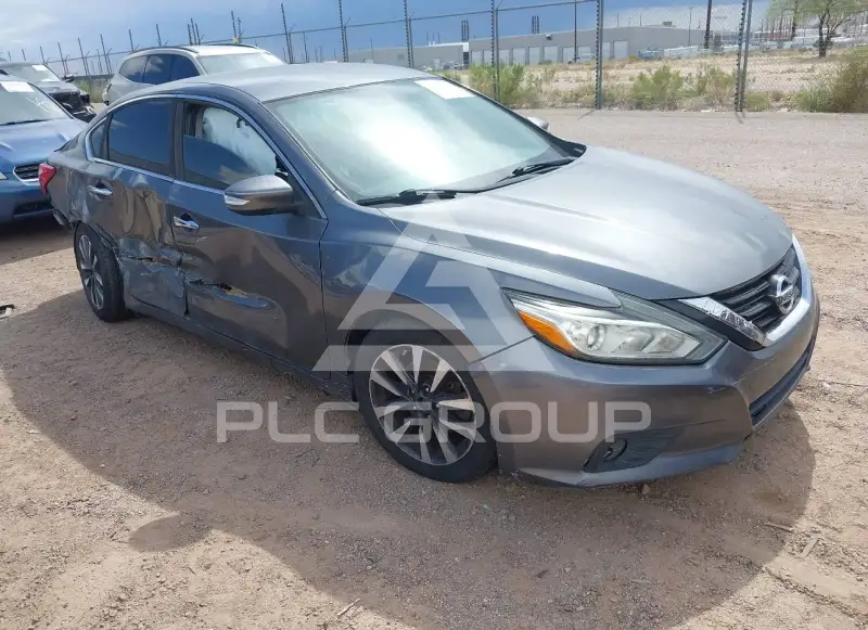 2017 Nissan ALTIMA фото