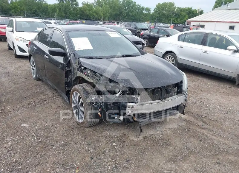 2017 Nissan ALTIMA фото