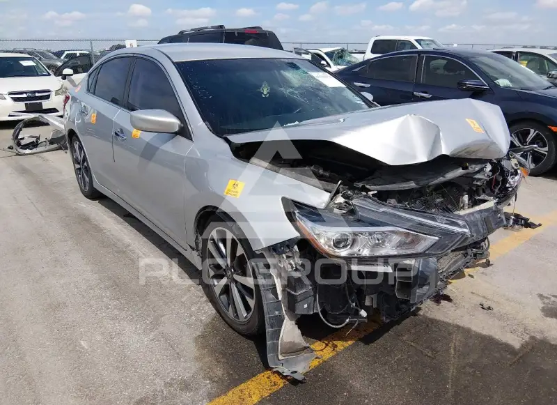 2017 Nissan ALTIMA фото