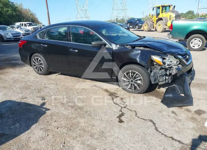 2017 Nissan ALTIMA photo
