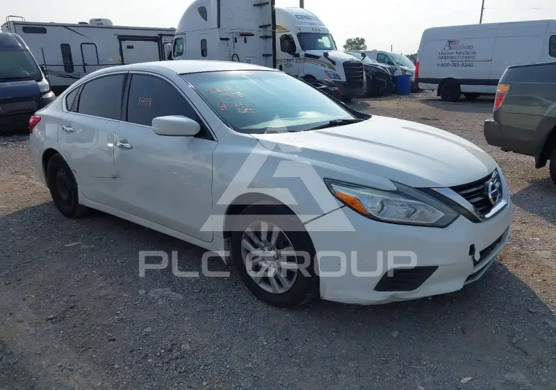 2017 Nissan ALTIMA фото