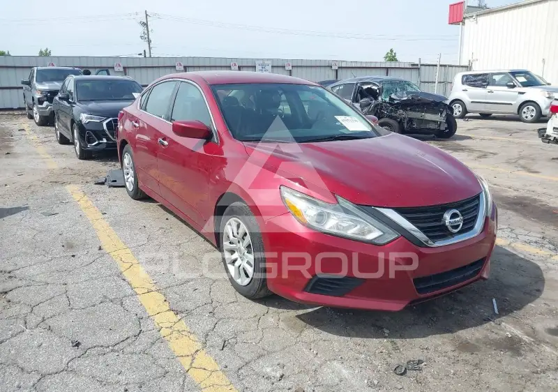2017 Nissan ALTIMA фото