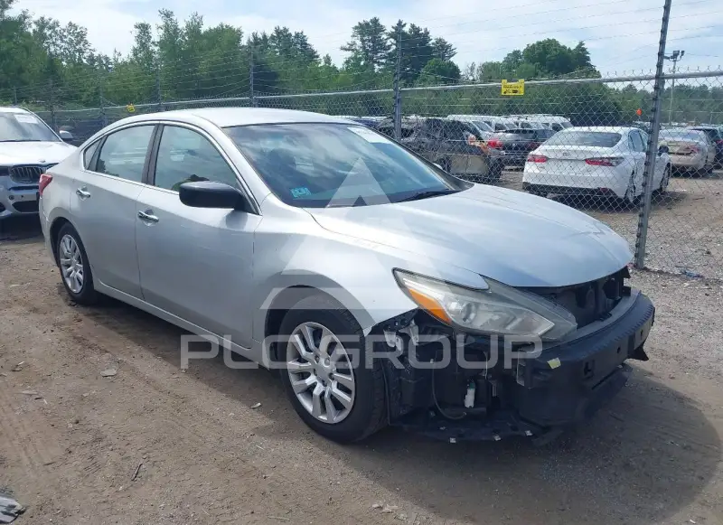 2017 Nissan ALTIMA photo