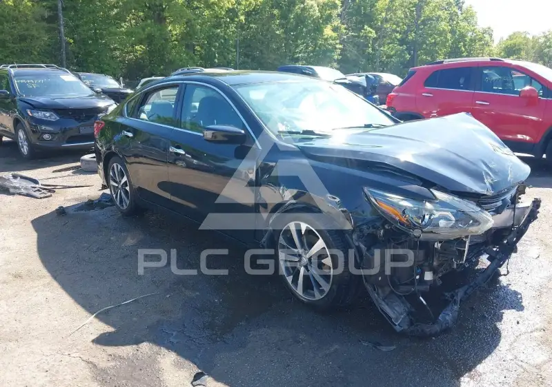 2017 Nissan ALTIMA фото