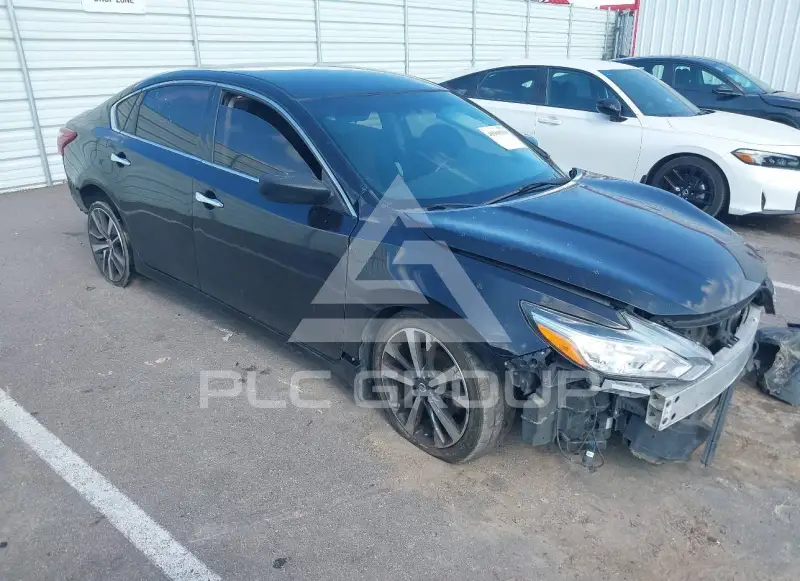 2017 Nissan ALTIMA фото