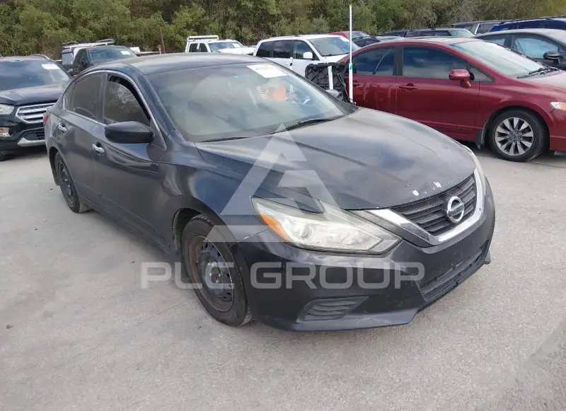 2017 Nissan ALTIMA фото