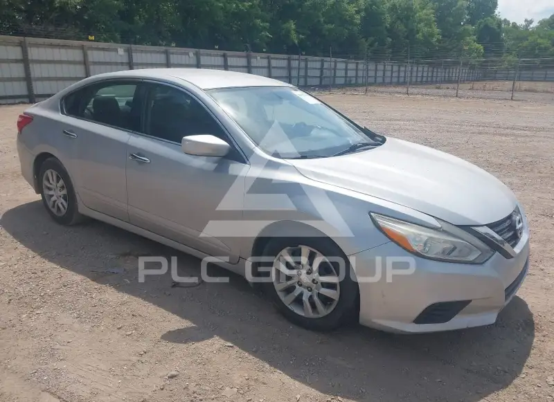 2017 Nissan ALTIMA photo