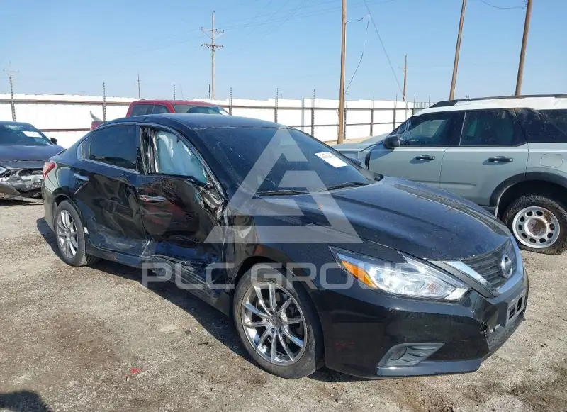 2017 Nissan ALTIMA photo