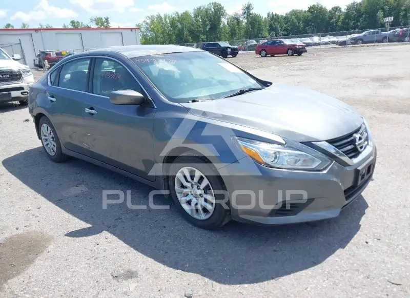 2017 Nissan ALTIMA фото