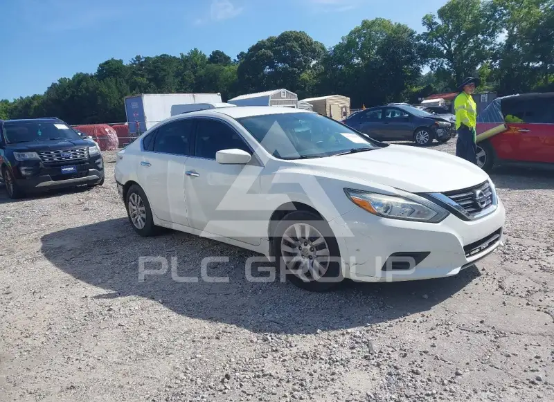 2017 Nissan ALTIMA фото