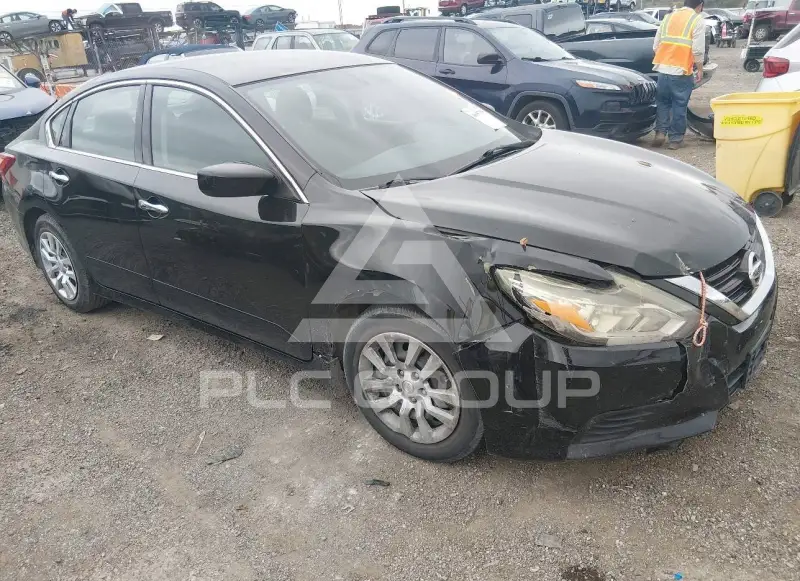 2017 Nissan ALTIMA фото