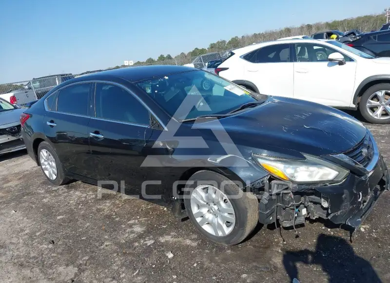 2017 Nissan ALTIMA фото