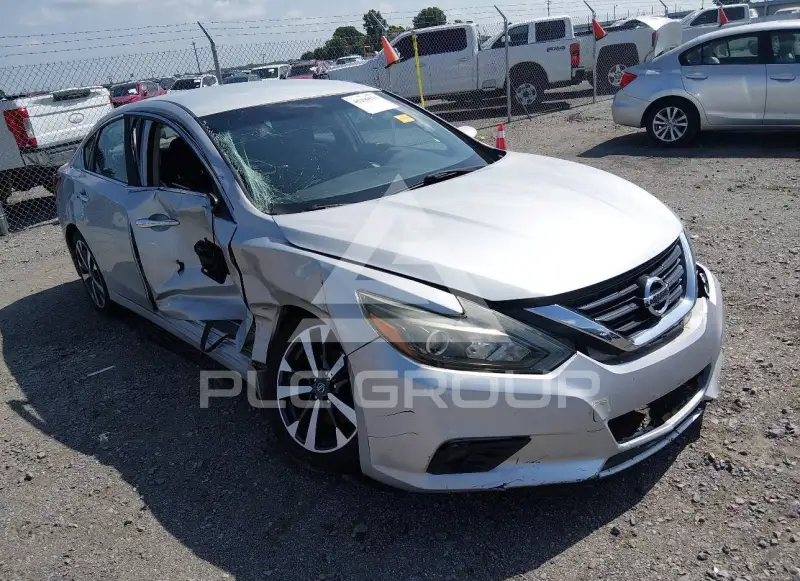 2017 Nissan ALTIMA фото