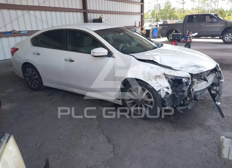 2017 Nissan ALTIMA фото