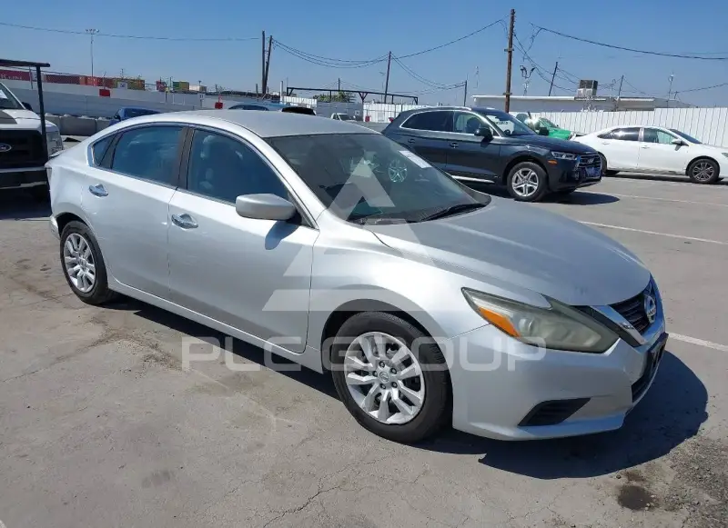 2017 Nissan ALTIMA фото