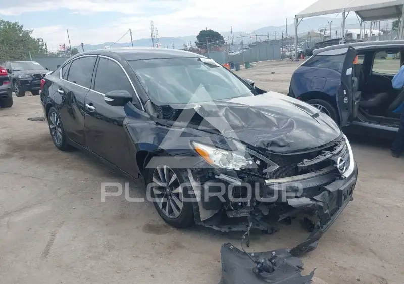 2017 Nissan ALTIMA фото
