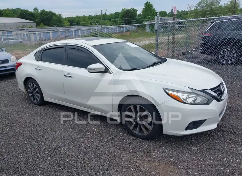 2017 Nissan ALTIMA photo