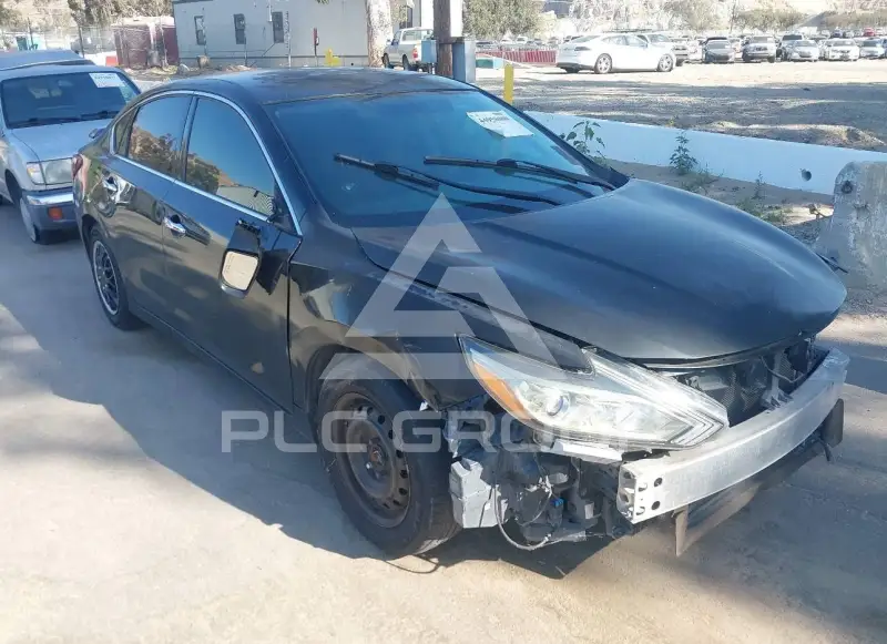 2017 Nissan ALTIMA фото