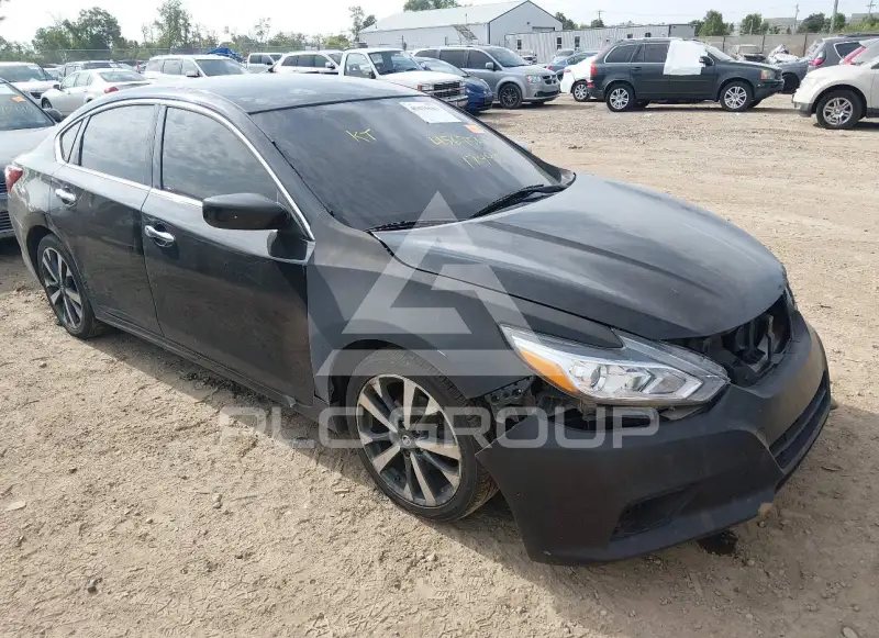 2017 Nissan ALTIMA photo