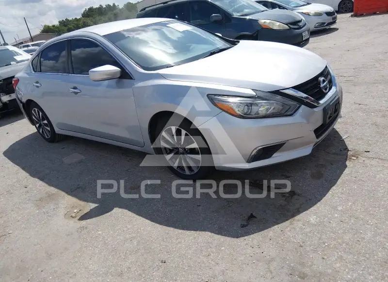 2017 Nissan ALTIMA фото