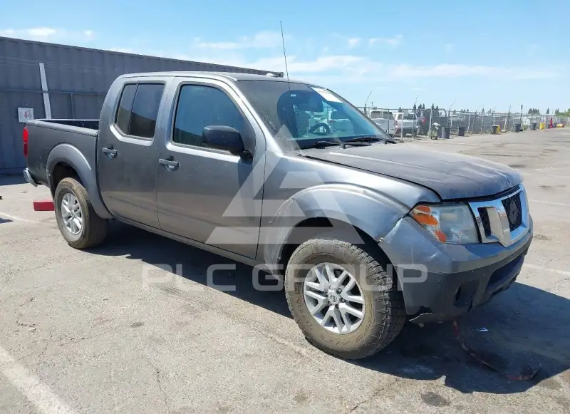 2017 Nissan FRONTIER фото