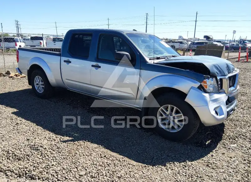 2017 Nissan FRONTIER фото