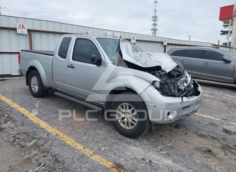 2017 Nissan FRONTIER фото