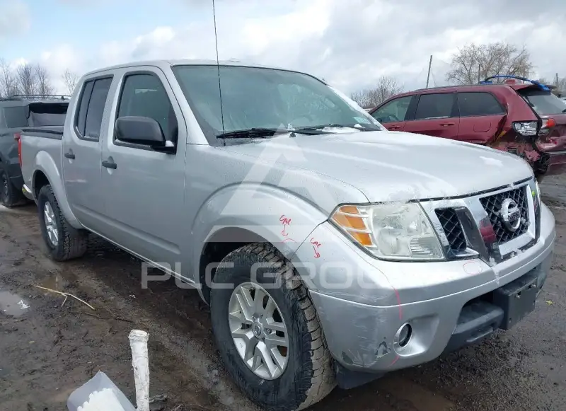 2017 Nissan FRONTIER фото