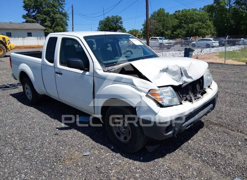 2017 Nissan FRONTIER фото