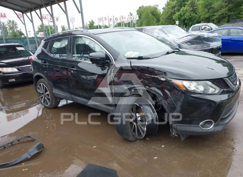 2017 Nissan ROGUE фото