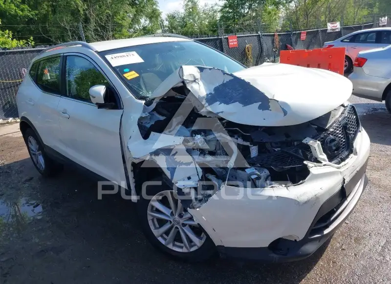 2017 Nissan ROGUE фото