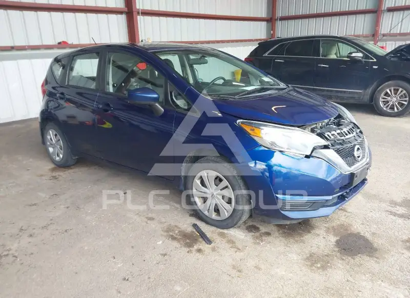 2017 Nissan VERSA фото