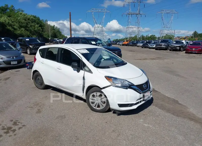 2017 Nissan VERSA photo